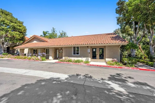 $699,999 | 7702 Caminito Puerto, Unit 204, Carlsbad, CA 92009