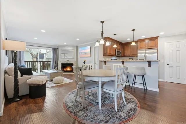 $699,999 | 7702 Caminito Puerto, Unit 204, Carlsbad, CA 92009