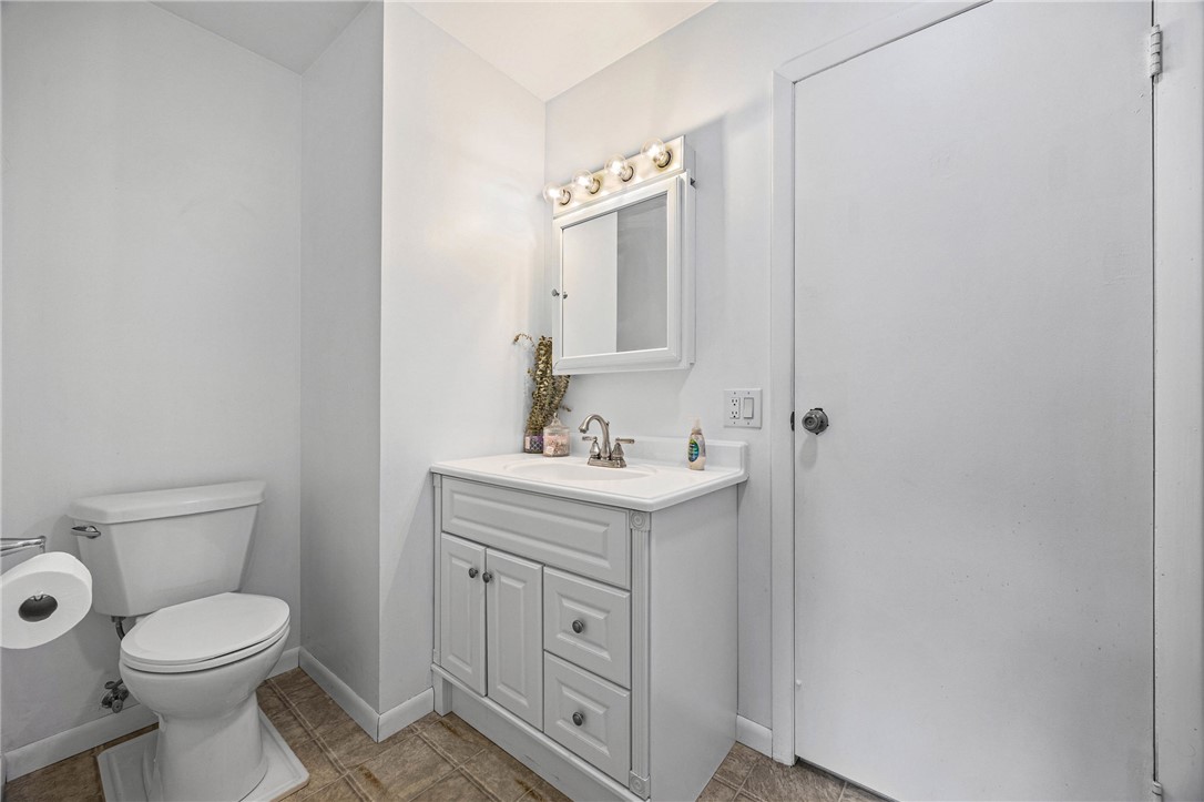 571 French Road Brighton, NY 14618 - Photo 28 of 50