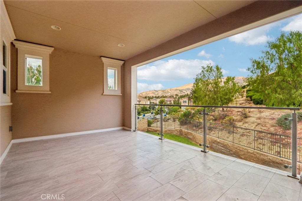 11978 North Ricasoli Way Porter Ranch, CA 91326 - Photo 37 of 58 Gallery Image 37