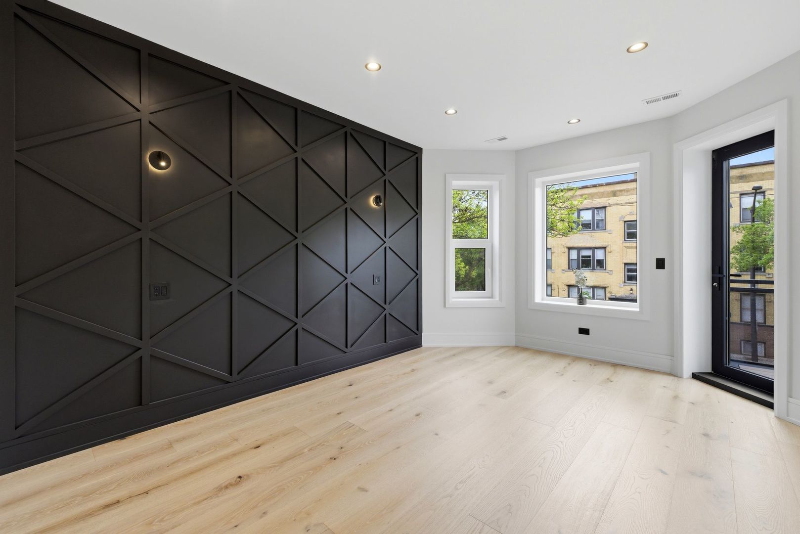 5725 North Ridge Avenue Chicago, IL 60660 - Photo 31 of 60 Gallery Image 31