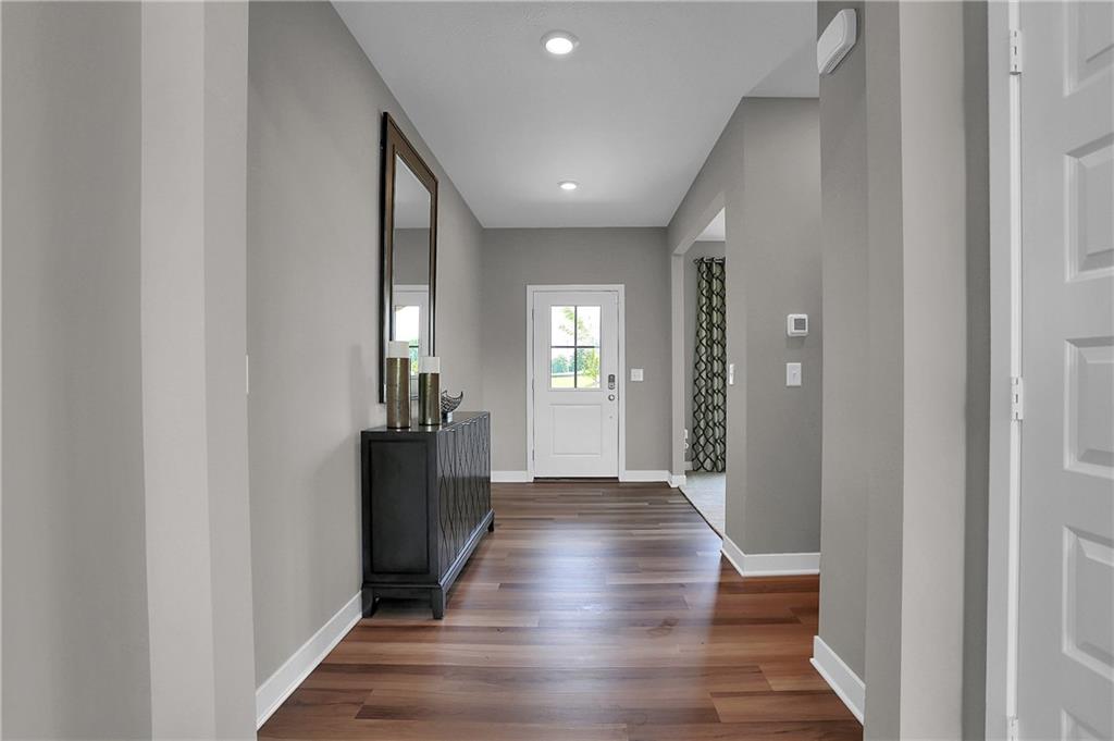 11844 Prominence Place Fishers, IN 46037 - Photo 4 of 52 Gallery Image 4