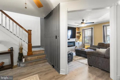 $240,000 | 524 North Clayton Street, Wilmington, DE 19805