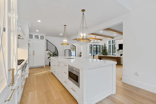 $5,650,000 | 113 Linden Street, Exeter, NH 03833