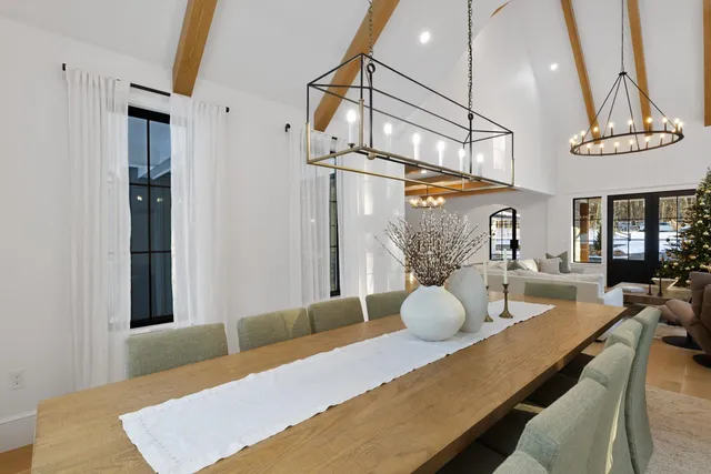 $5,650,000 | 113 Linden Street, Exeter, NH 03833