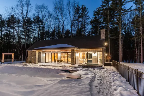 $5,650,000 | 113 Linden Street, Exeter, NH 03833
