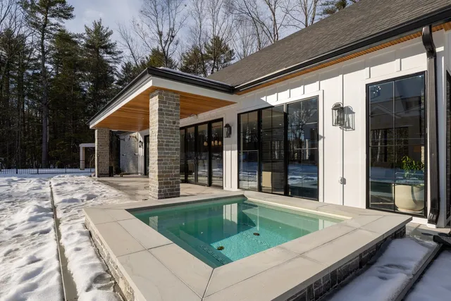 $5,650,000 | 113 Linden Street, Exeter, NH 03833