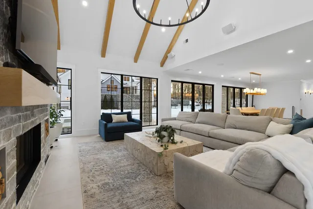 $5,650,000 | 113 Linden Street, Exeter, NH 03833