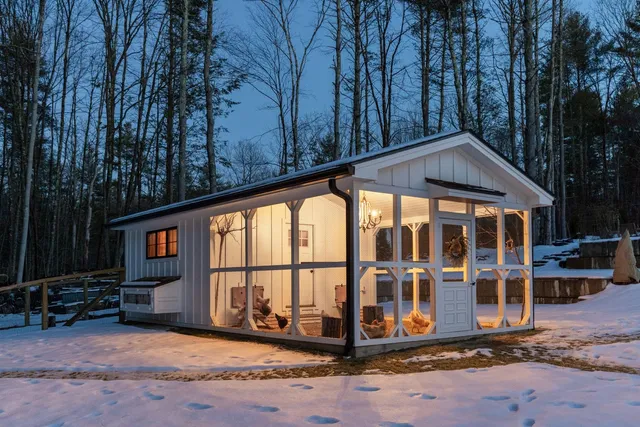 $5,650,000 | 113 Linden Street, Exeter, NH 03833