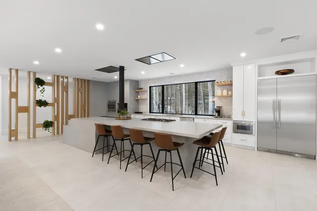 $5,650,000 | 113 Linden Street, Exeter, NH 03833