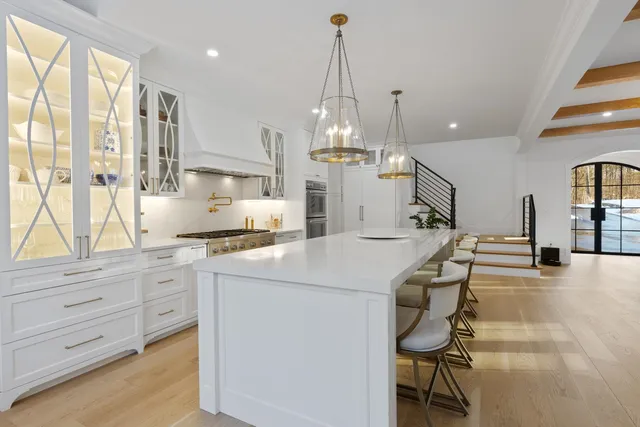 $5,650,000 | 113 Linden Street, Exeter, NH 03833