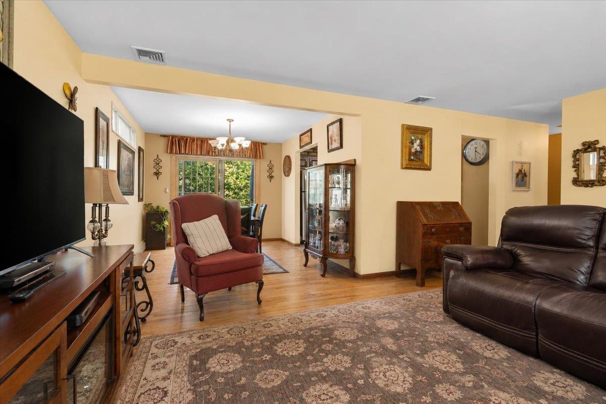 31 Center Street Butler, NJ 07405 - Photo 8 of 50