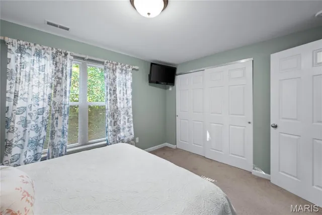 $390,000 | 1017 Windsor Crest Court, Cottleville, MO 63376