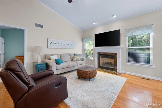 $390,000 | 1017 Windsor Crest Court, Cottleville, MO 63376