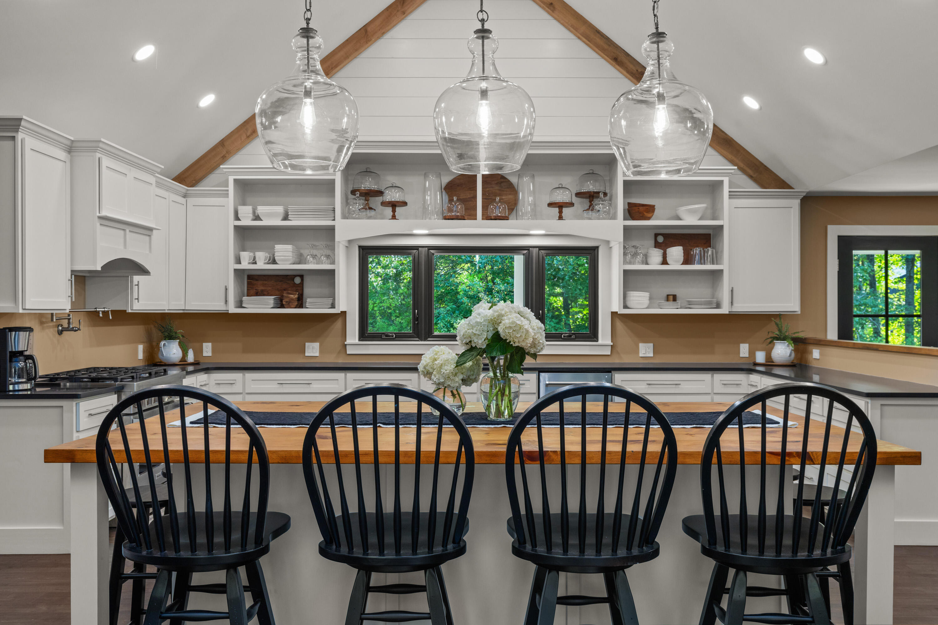 10 Lewis Road Kittery, ME 03904 - Photo 8 of 66 LaBrie-Media-Photos-8