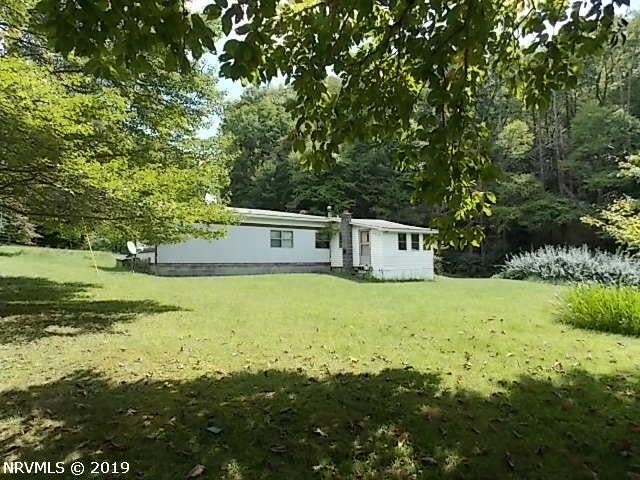 2474 Chestnut Ridge Road Troutdale, VA 24378 - Photo 7 of 16 Gallery Image 7