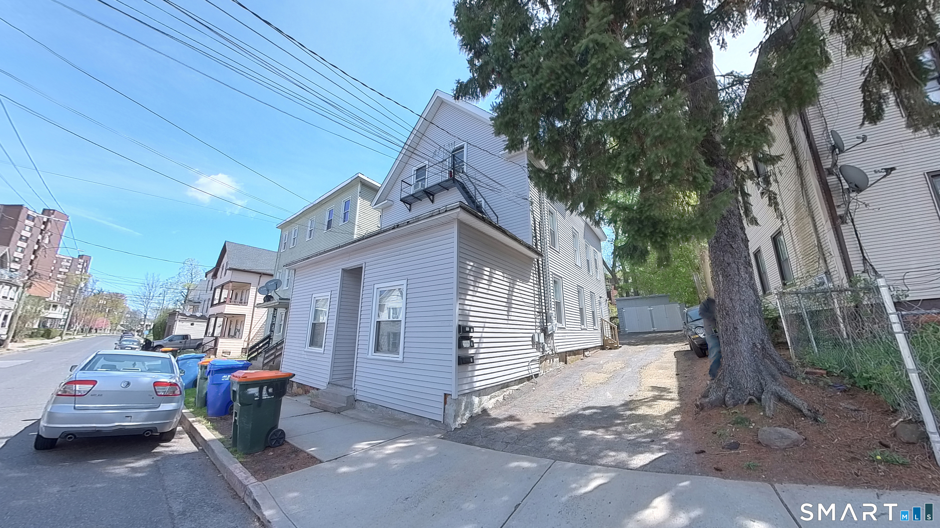 126 Willow Street Meriden, CT 06450 - Photo 3 of 39