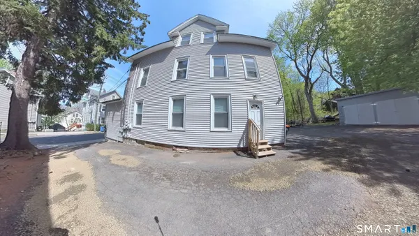 $385,000 | 126 Willow Street, Meriden, CT 06450