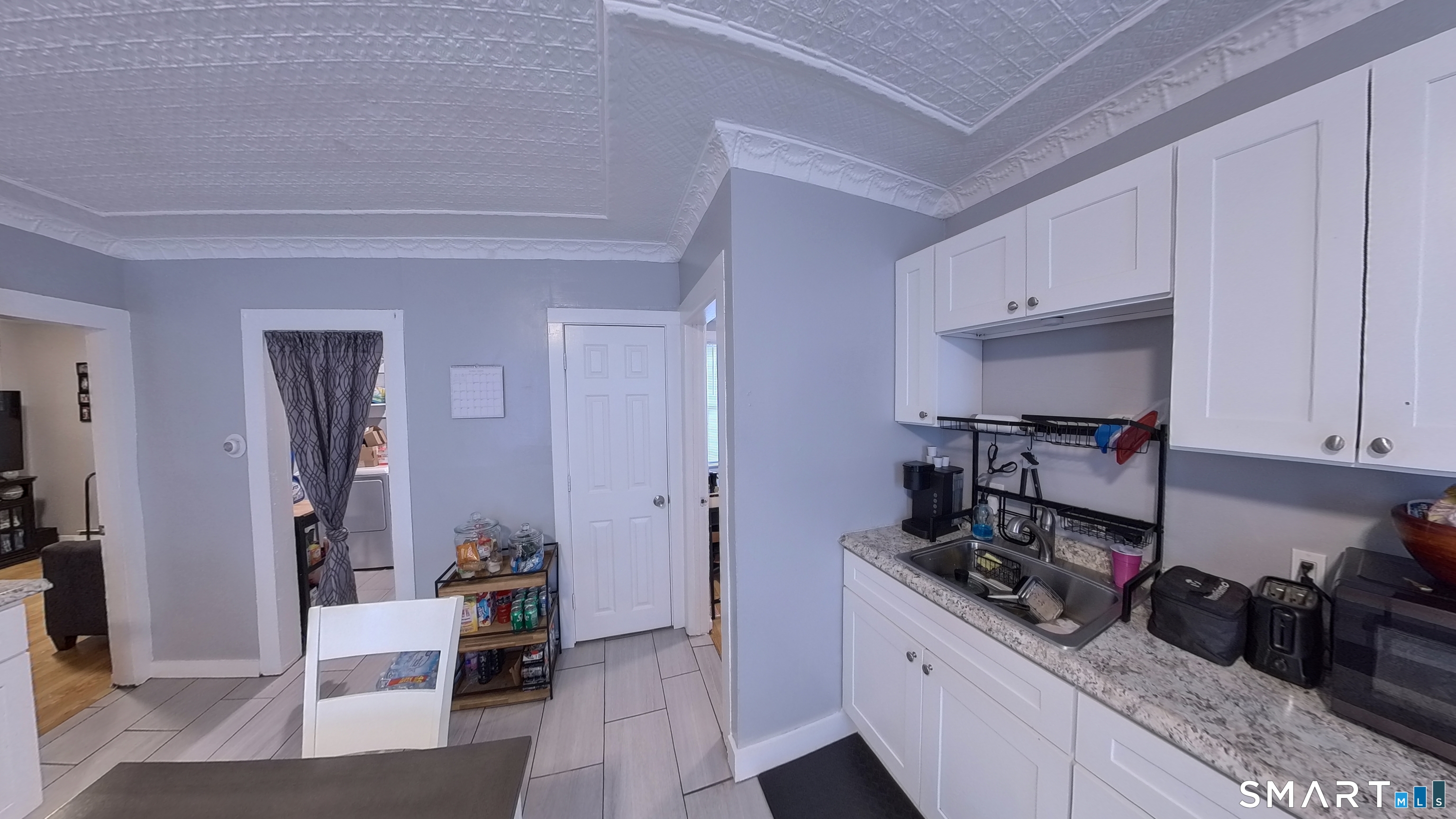 126 Willow Street Meriden, CT 06450 - Photo 7 of 39