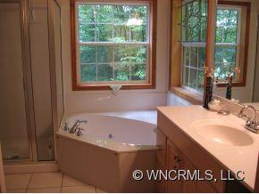 1291 Walnut Creek Road Waynesville, NC 28786 - Photo 14 of 21 Gallery Image 14