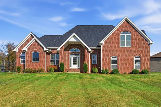 $598,900 | 1027 Founders Lane, Portland, TN 37148