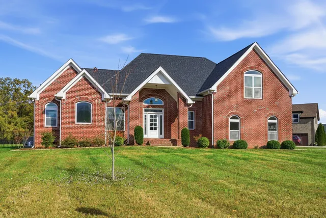 $598,900 | 1027 Founders Lane, Portland, TN 37148
