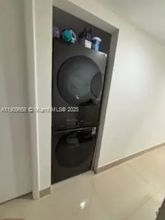 a close view of washer and dryer