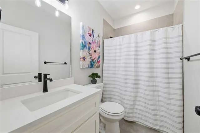 $439,900 | 519 Northwest 110th Street, Kansas City, MO 64155