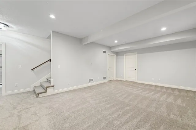 $439,900 | 519 Northwest 110th Street, Kansas City, MO 64155