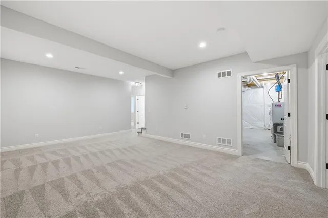 $439,900 | 519 Northwest 110th Street, Kansas City, MO 64155