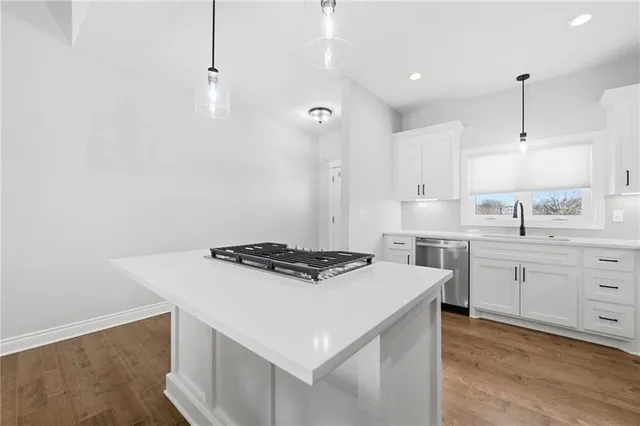 $439,900 | 519 Northwest 110th Street, Kansas City, MO 64155