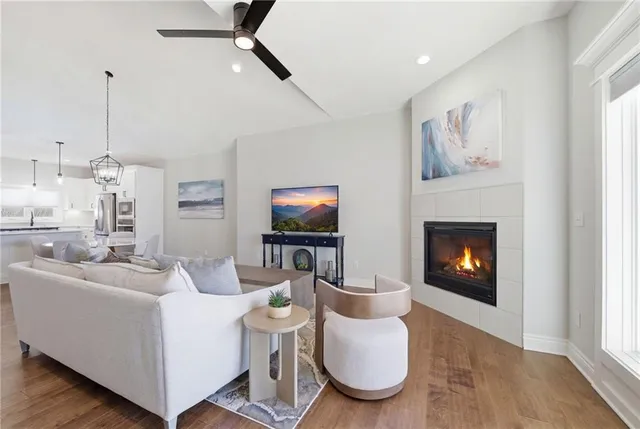 $439,900 | 519 Northwest 110th Street, Kansas City, MO 64155