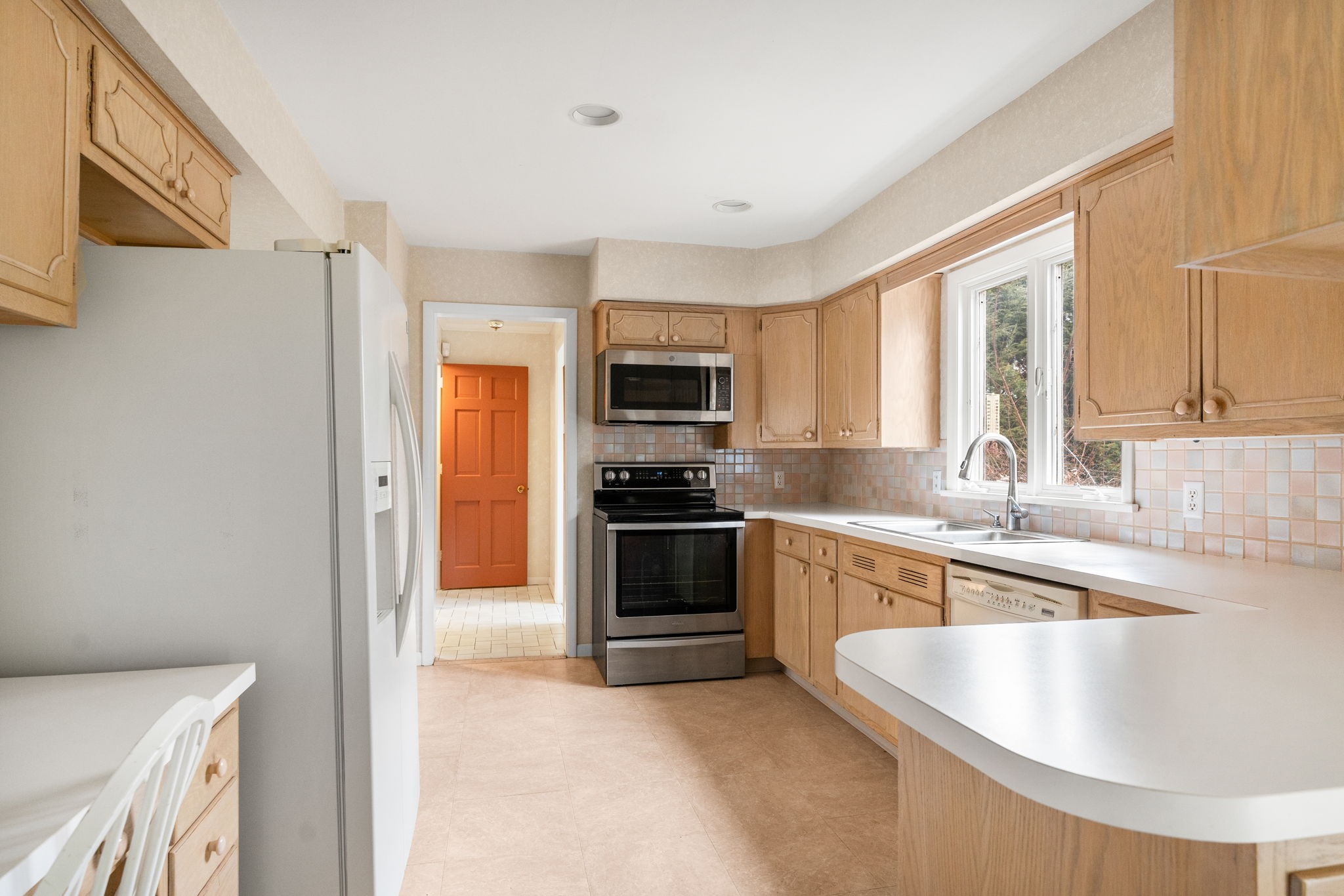 605 Murray Hill Road Vestal, NY 13850 - Photo 13 of 49