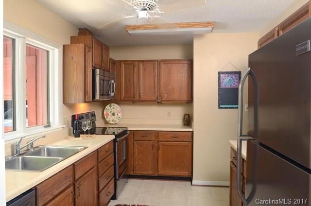 474 Purple Finch Road Brevard, NC 28712 - Photo 8 of 20 Gallery Image 8