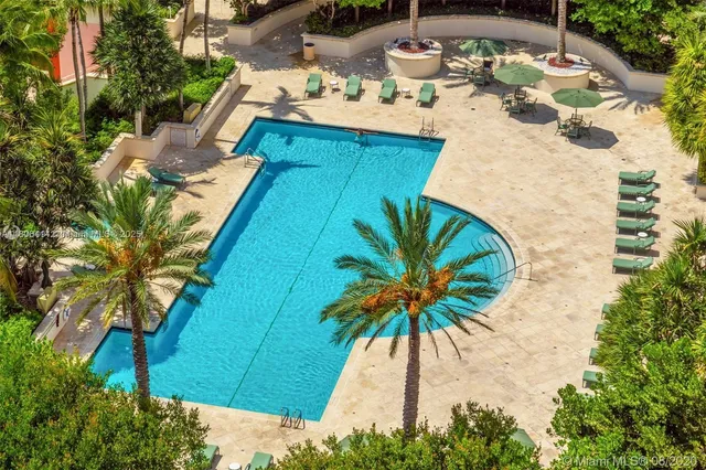 $17,500 | 781 Crandon Boulevard, Unit 1404, Key Biscayne, FL 33149