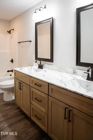 $450,000 | 105 Ottinger Lane, Chuckey, TN 37641