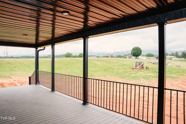 $450,000 | 105 Ottinger Lane, Chuckey, TN 37641