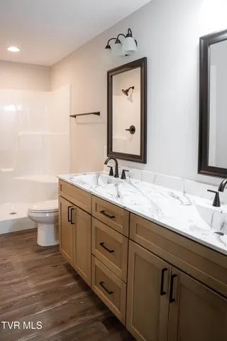 $450,000 | 105 Ottinger Lane, Chuckey, TN 37641