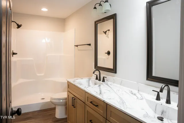 $450,000 | 105 Ottinger Lane, Chuckey, TN 37641