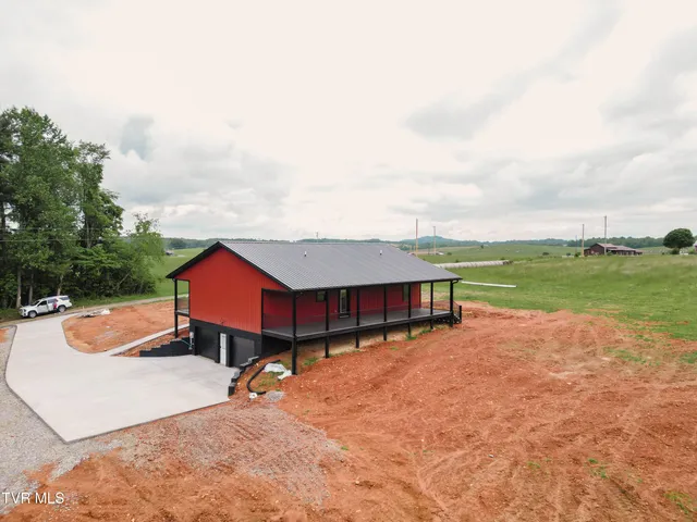 $450,000 | 105 Ottinger Lane, Chuckey, TN 37641