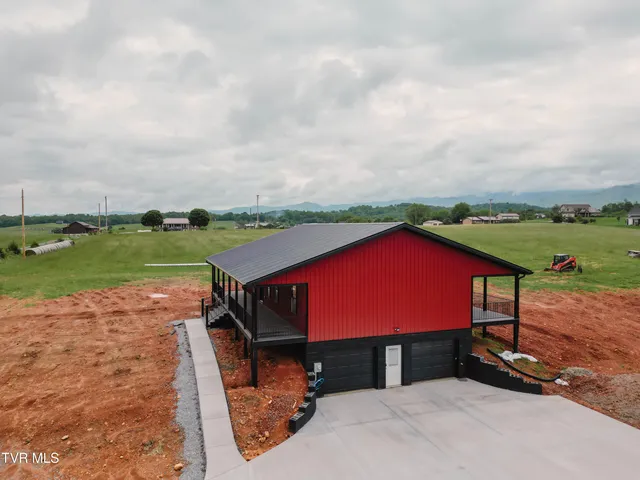 $450,000 | 105 Ottinger Lane, Chuckey, TN 37641