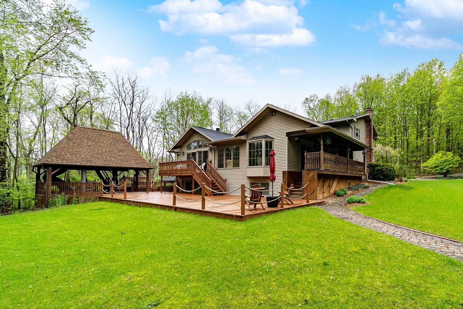 59626 Clover Road Mishawaka, IN 46544 - Photo 2 of 31