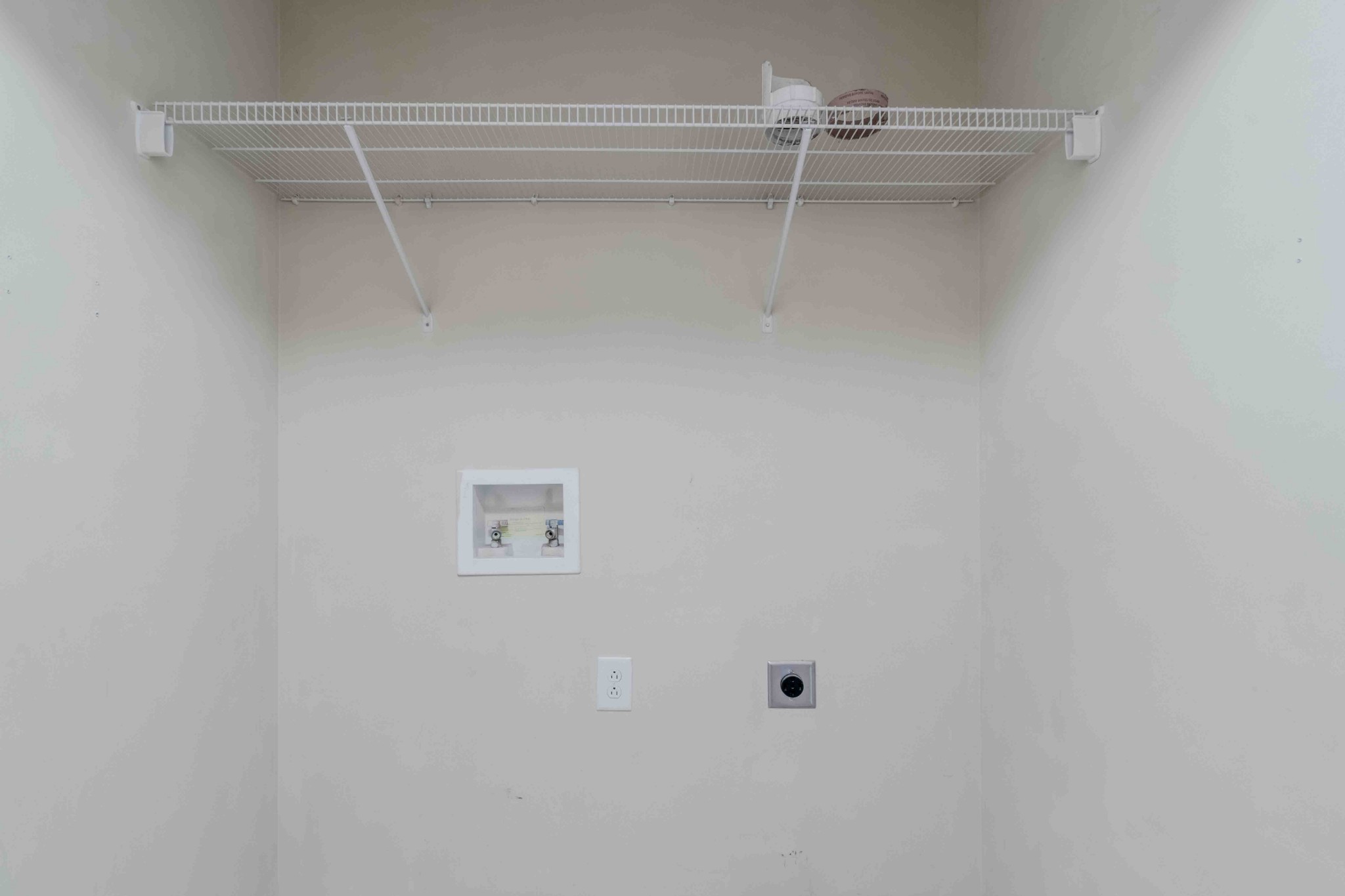 407 Filmore Road Oak Grove, KY 42262 - Photo 17 of 25 a view of a rack on the wall