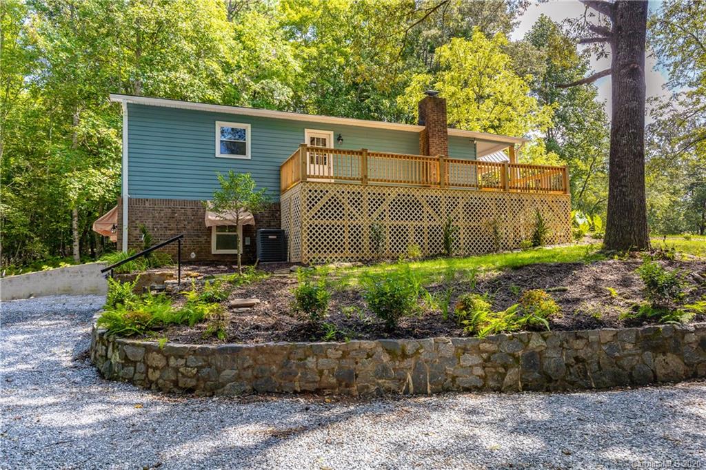 381 Pole Miller Road Brevard, NC 28712 - Photo 3 of 33 Gallery Image 3