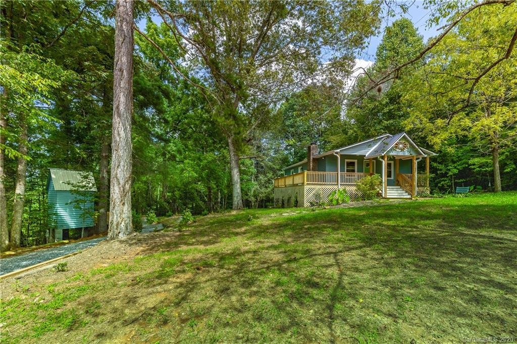 381 Pole Miller Road Brevard, NC 28712 - Photo 28 of 33 Gallery Image 28