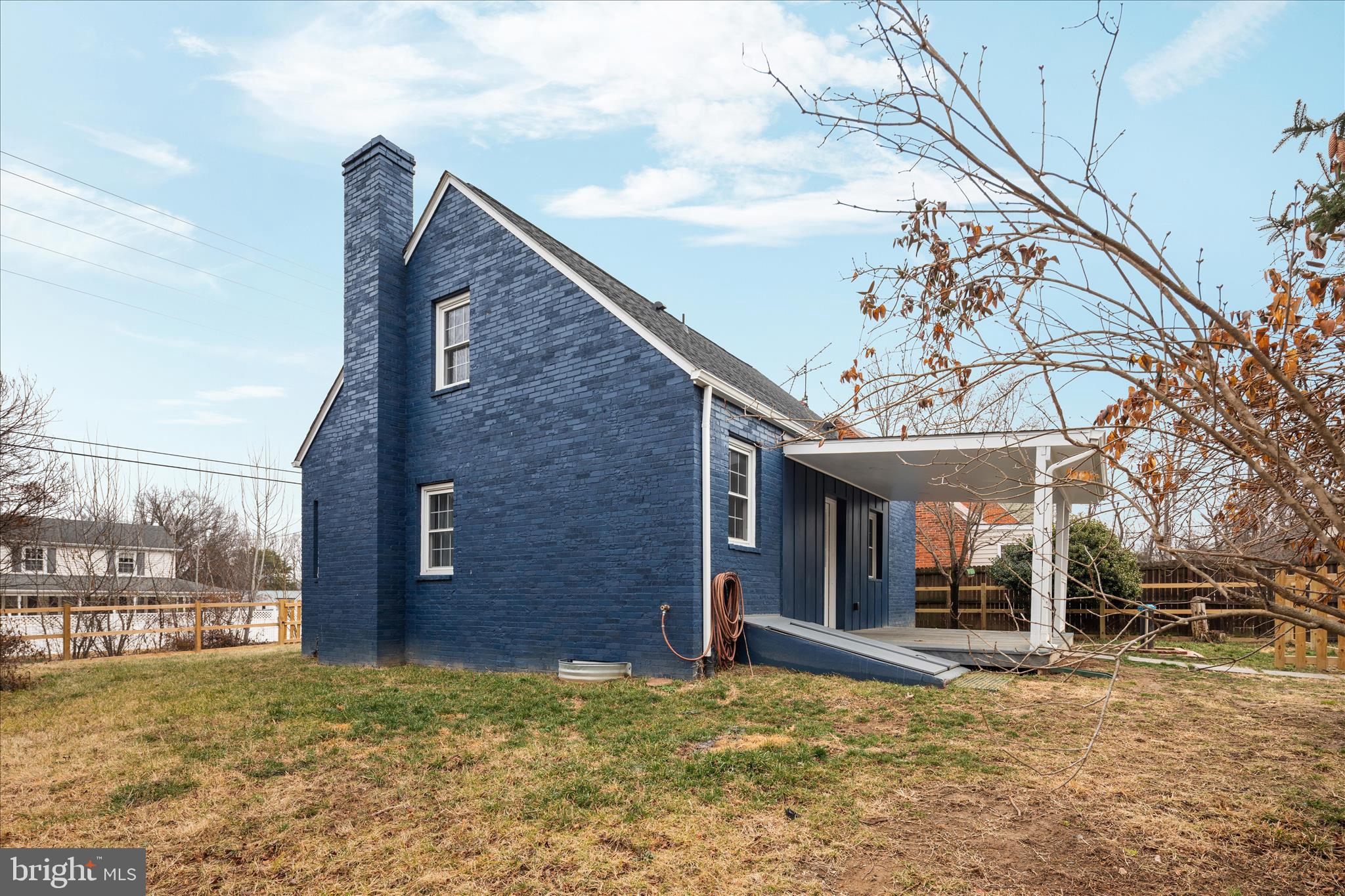 5655 Strasburg Road Strasburg, VA 22657 - Photo 41 of 85 a view of a house with a outdoor space