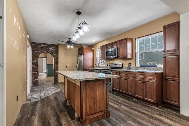 $2,800 | 83 Prospect Street, Unit 1, Worcester, MA 01605