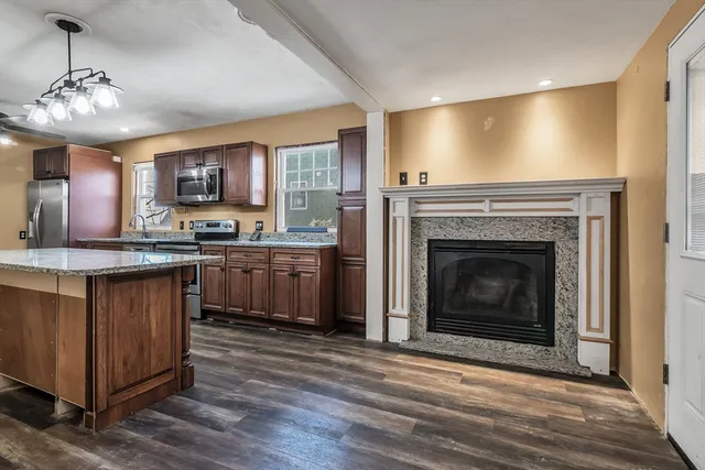 $2,800 | 83 Prospect Street, Unit 1, Worcester, MA 01605