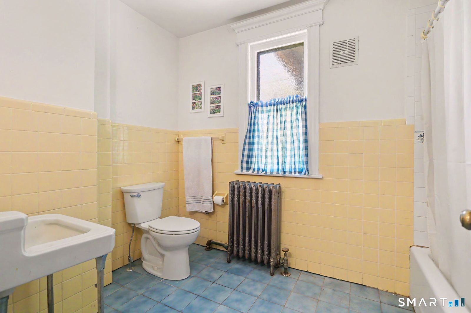8 Myrtle Street Norwalk, CT 06855 - Photo 18 of 29