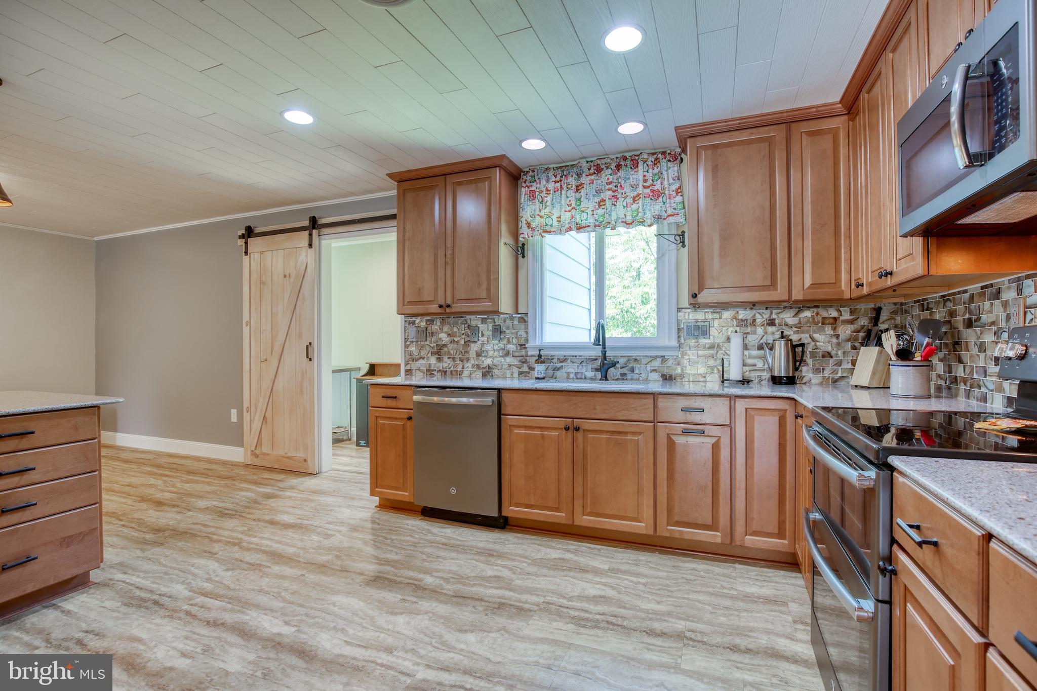 229 High Banks Road Stephenson, VA 22656 - Photo 10 of 63 Stainless Steel Appliances.